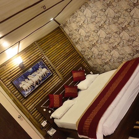 V Resorts Glamwoods Dhanulti Dhanaulti Dış mekan fotoğraf